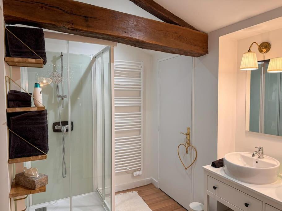Maison + Parking Prive Au Coeur Angouleme 60M2 Eksteriør bilde
