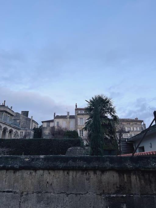 Maison + Parking Prive Au Coeur Angouleme 60M2 Eksteriør bilde