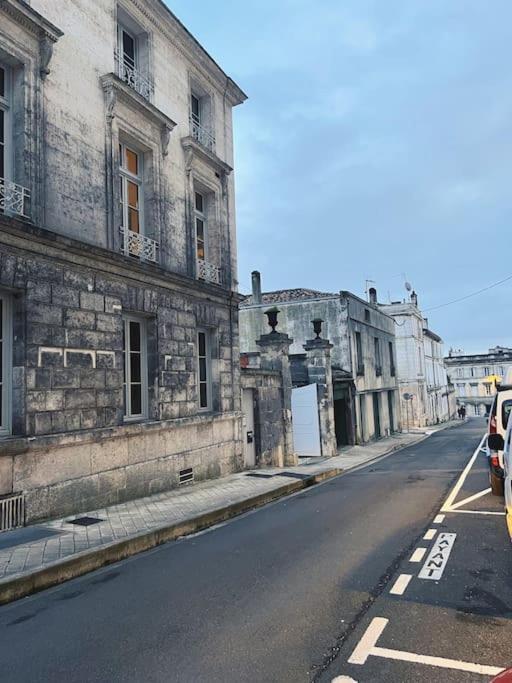Maison + Parking Prive Au Coeur Angouleme 60M2 Eksteriør bilde