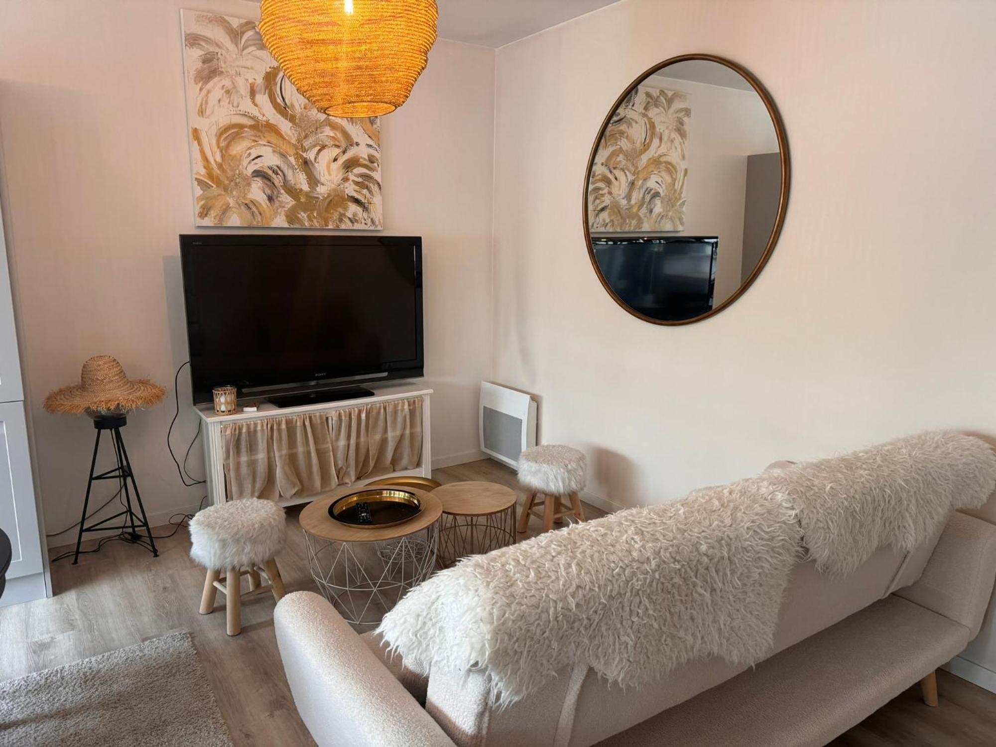 Maison + Parking Prive Au Coeur Angouleme 60M2 Eksteriør bilde