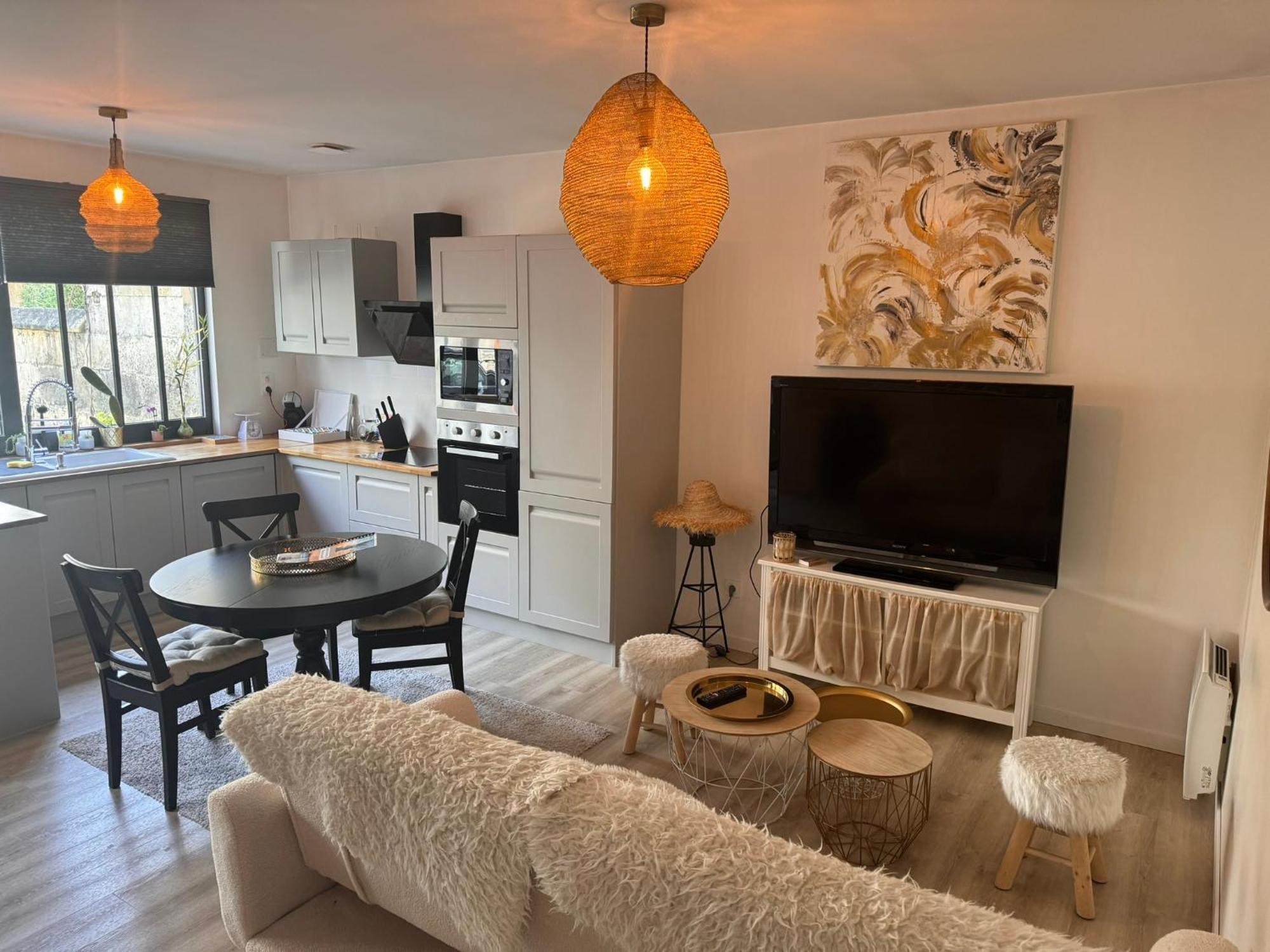 Maison + Parking Prive Au Coeur Angouleme 60M2 Eksteriør bilde